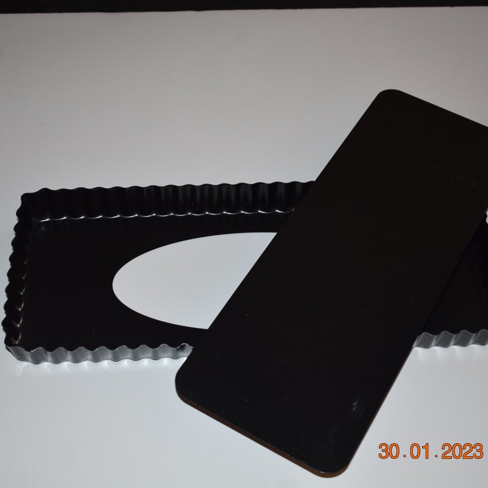 14" x 6" Removable Bottom Tart Pan